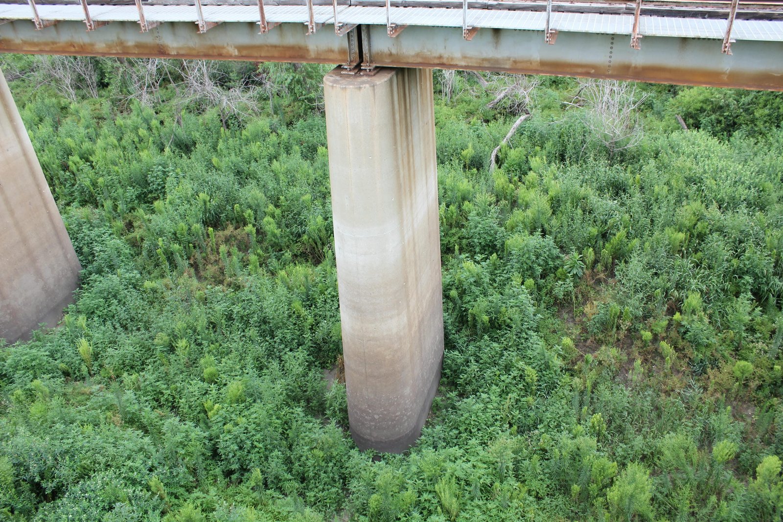 South approach pier